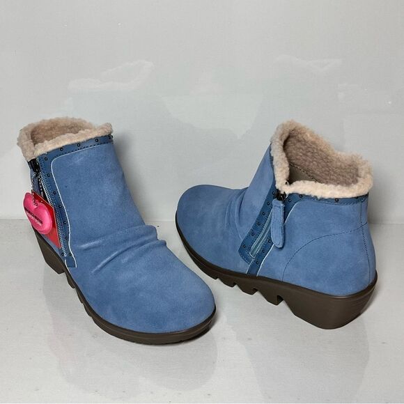 Skechers Jumper Studded Sherpa Trim Bootie - Picture 4 of 7